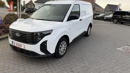 Wit Gebruikt 2024 Ford Transit Sedan | € 18.755 (Eerlijke prijs)