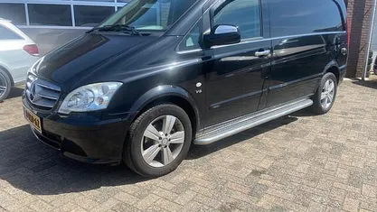 Zwart Occasion 2010 Mercedes Vito Van | € 9.950 (Eerlijke prijs)