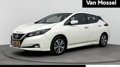 Blanc white & arctique black Gebruikt 2021 Nissan Leaf Acenta Hatchback | € 11.930 (Super prijs)