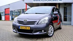 Grijs (metallic) Gebruikt 2010 Toyota Verso MPV | € 7.250 (Eerlijke prijs)