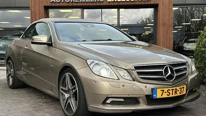Beige Gebruikt 2010 Mercedes E350 Elegance Cabriolet | € 11.988 (Eerlijke prijs)