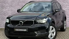 Zwart Gebruikt 2021 Volvo XC40 Momentum SUV | € 26.899 (Super prijs)