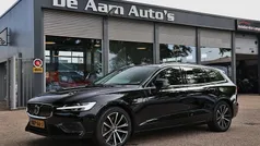 Zwart Gebruikt 2023 Volvo V60 Core Stationwagen | € 37.500 (Super prijs)
