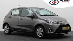 Grijs Gebruikt 2018 Toyota Yaris Executive Hatchback | € 11.950 (Eerlijke prijs)