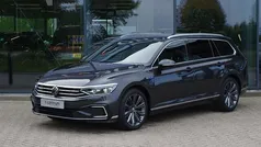 Grijs Gebruikt 2022 VW Passat Business Stationwagen | € 27.900 (Eerlijke prijs)