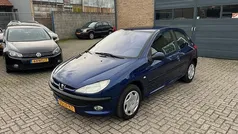 Gebruikt 2003 Peugeot 206 Hatchback | € 1.290 (Eerlijke prijs)