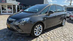 Grijs Gebruikt 2016 Opel Zafira Tourer Innovation MPV | € 10.950 (Goede deal)