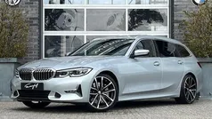 Grijs Gebruikt 2020 BMW 330 Comfort Edition Stationwagen | € 29.945 (Eerlijke prijs)
