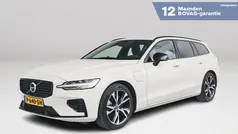 Gebruikt 2022 Volvo V60 R-Design Stationwagen | € 35.995 (Eerlijke prijs)