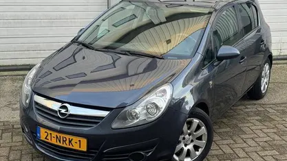 Occasion Opel Corsa Edition 95 PK (69 kW) 2010 Blauw Hatchback