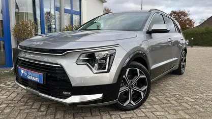 Gebruikt 2023 Kia Niro SUV | € 31.950 (Eerlijke prijs)