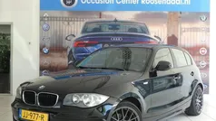 Zwart Gebruikt 2011 BMW 118 Hatchback | € 4.975 (Eerlijke prijs)