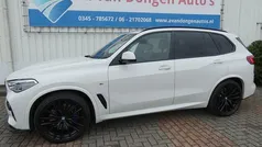 Wit Gebruikt 2019 BMW X5 M Sport SUV | € 57.995 (Eerlijke prijs)