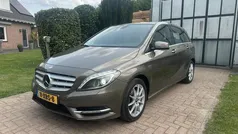 Grijs, metallic lak Gebruikt 2012 Mercedes B180 Ambition MPV | € 5.995 (Eerlijke prijs)