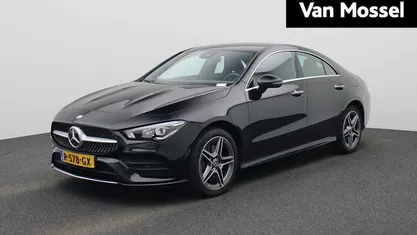 Zwart Gebruikt 2022 Mercedes CLA250e AMG line Sedan | € 34.400 (Goede deal)