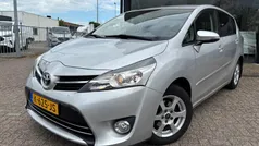 Grijs Gebruikt 2016 Toyota Verso MPV | € 13.995 (Goede deal)