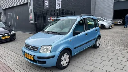Blauw Gebruikt 2004 Fiat Panda Dynamic Hatchback | € 999 (Eerlijke prijs)