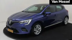 Gebruikt 2020 Renault Clio V Zen Hatchback | € 14.935 (Eerlijke prijs)
