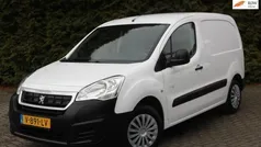 Gebruikt 2018 Peugeot Partner S MPV | € 5.995 (Goede deal)
