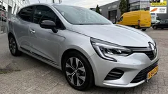 Gebruikt 2022 Renault Clio V Evolution Hatchback | € 13.950 (Super prijs)