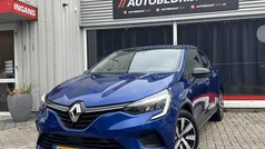 Gebruikt 2022 Renault Clio V Hatchback | € 12.450 (Eerlijke prijs)