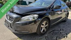Gebruikt 2012 Volvo V40 Momentum Stationwagen | € 2.199 (Super prijs)