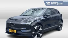 Zwart, metallic lak Gebruikt 2024 Volvo EX30 Plus SUV | € 37.850 (Eerlijke prijs)