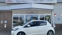 Gebruikt 2014 Toyota Yaris Hybrid Hatchback | € 10.645 (Eerlijke prijs)