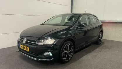Zwart Gebruikt 2019 VW Polo Comfortline Hatchback | € 14.950 (Eerlijke prijs)