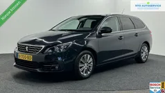 Grijs, metallic lak Gebruikt 2020 Peugeot 308 Active Stationwagen | € 13.500 (Eerlijke prijs)