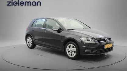 Gebruikt 2017 VW Golf VII Comfortline Hatchback | € 9.845 (Goede deal)
