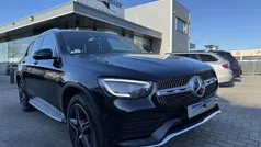 Zwart Gebruikt 2021 Mercedes GLC300e AMG SUV | € 36.650 (Eerlijke prijs)
