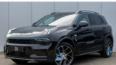 Zwart Gebruikt 2024 Lynk & Co 01 SUV | € 30.950 (Eerlijke prijs)