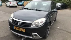 Gebruikt 2010 Dacia Sandero Lauréate Hatchback | € 1.500 (Eerlijke prijs)