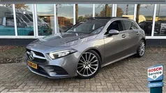 Grijs Gebruikt 2021 Mercedes A180 Premium Plus Hatchback | € 25.945 (Goede deal)