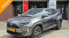 Grijs Gebruikt 2023 Toyota Yaris Cross Style SUV | € 29.199 (Eerlijke prijs)
