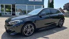Zwart Gebruikt 2019 BMW 118 Executive Hatchback | € 22.995 (Eerlijke prijs)