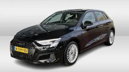Zwart Occasion 2022 Audi A3 Sportback e-tron Advanced Hatchback | € 25.450 (Eerlijke prijs)