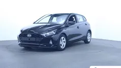 Zwart Gebruikt 2022 Hyundai i20 Comfort Hatchback | € 20.595 (Eerlijke prijs)