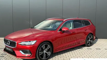 Oranje Gebruikt 2019 Volvo V60 Inscription Stationwagen | € 29.935 (Eerlijke prijs)