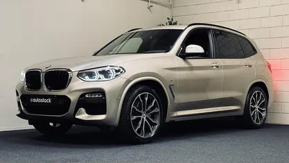 Beige Occasion 2019 BMW X3 Executive SUV | € 39.949 (Eerlijke prijs)