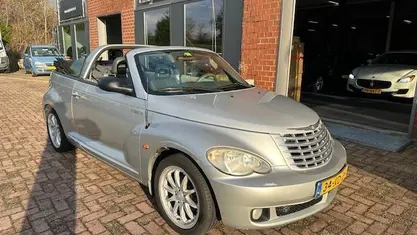 Grijs Gebruikt 2007 Chrysler PT Cruiser Limited Cabriolet | € 1.650 (Eerlijke prijs)