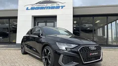 Zwart Gebruikt 2023 Audi A3 Sportback S-Line Hatchback | € 30.500 (Eerlijke prijs)