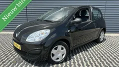 Zwart Gebruikt 2008 Renault Twingo Authentique Hatchback | € 1.949 (Goede deal)