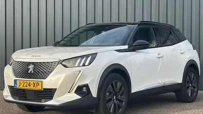Gebruikt 2020 Peugeot e-2008 GT SUV | € 17.690 (Eerlijke prijs)