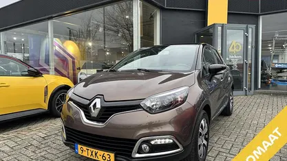 Bruin Occasion 2014 Renault Captur Expression SUV | € 11.640 (Eerlijke prijs)