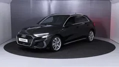 Zwart Gebruikt 2021 Audi A3 Sportback S-Line Hatchback | € 27.849 (Goede deal)