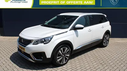 Wit Gebruikt 2021 Peugeot 5008 Allure SUV | € 22.445 (Goede deal)