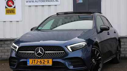 Occasion Mercedes A250 AMG line 218 PK (160 kW) 2022 Blauw Hatchback