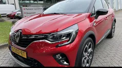 Twotone rouge flamme / noir é Gebruikt 2023 Renault Captur Techno SUV | € 20.890 (Eerlijke prijs)